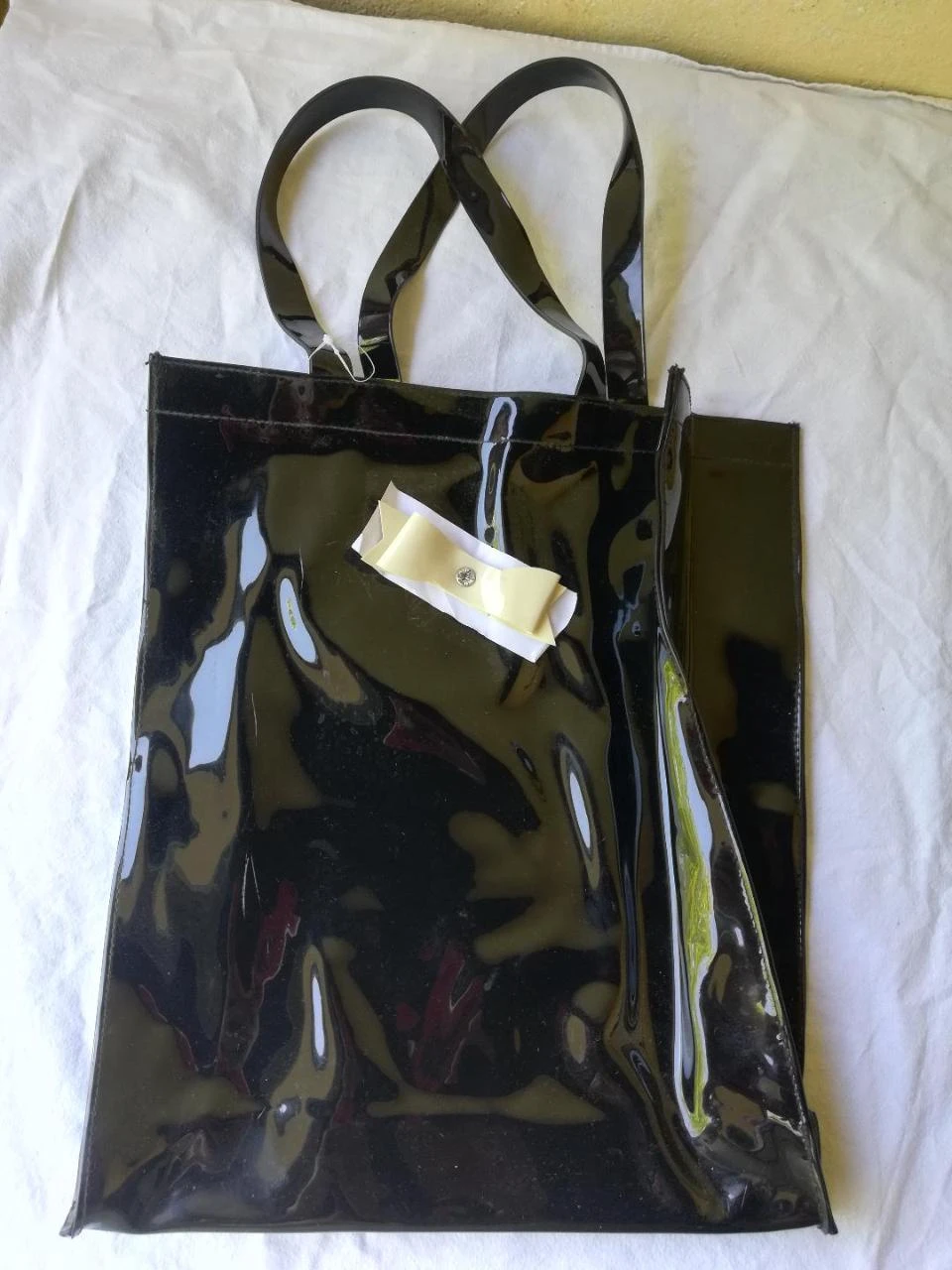 Lote rígido de Bolso tipo tote (o bolsa de playa...) abierta + su Neceser en PVC – photo 5